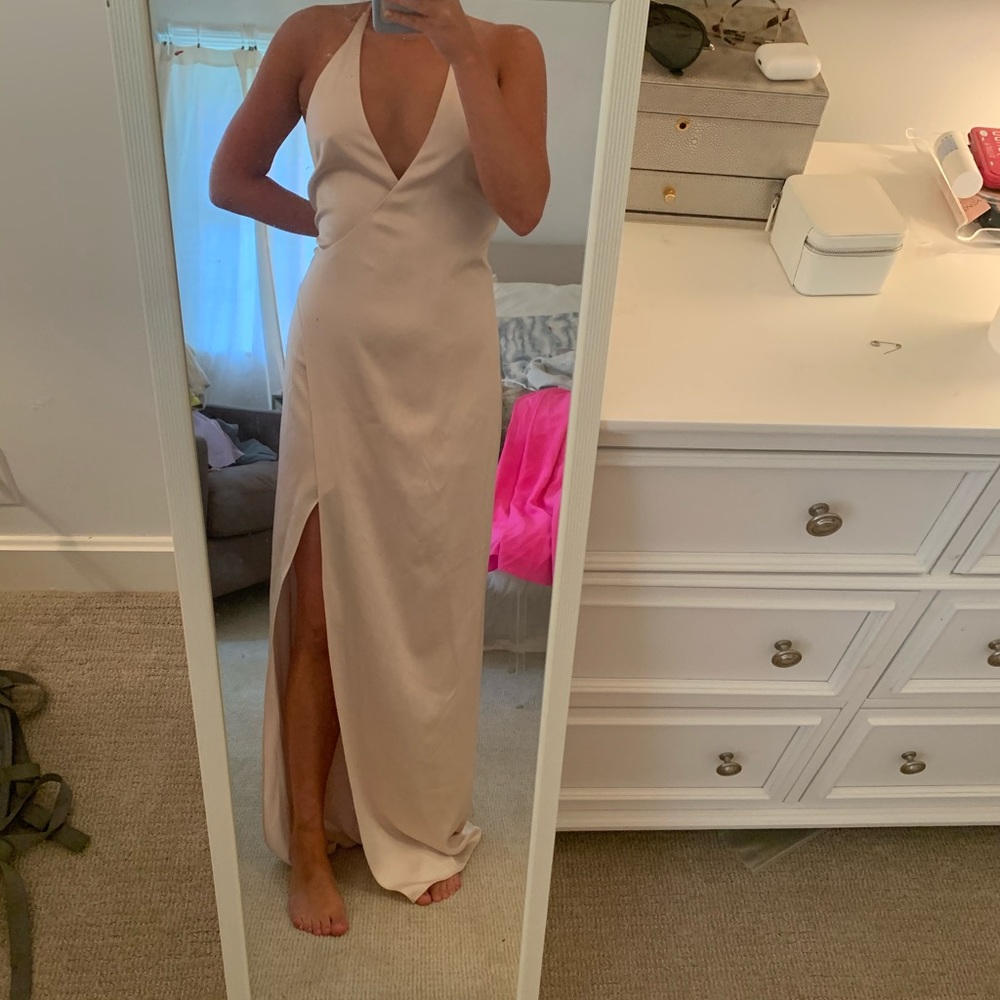 Halston Heritage gown size 4